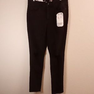 NEW Seven7 Stressed Size 12  Black Color (B6) Jeans